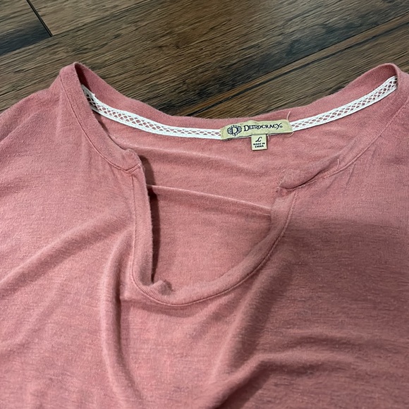 Dusty Rose Flowy Knotted Top - Picture 3 of 6